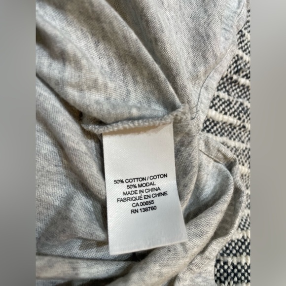 RW&CO - Camber & Grace T-Shirt Inspire Size Small - Picture 9 of 12